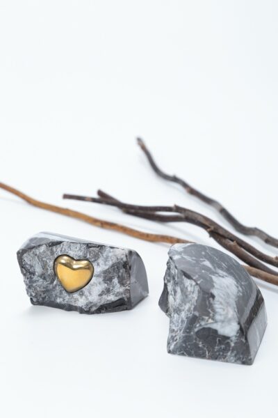 Escultura Corazón Curvo - Mármore Grigio