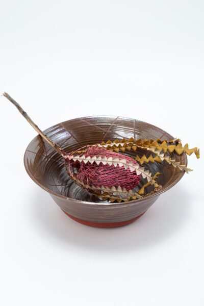 Bowl Aberto Bronze Riscado - Base Terracota